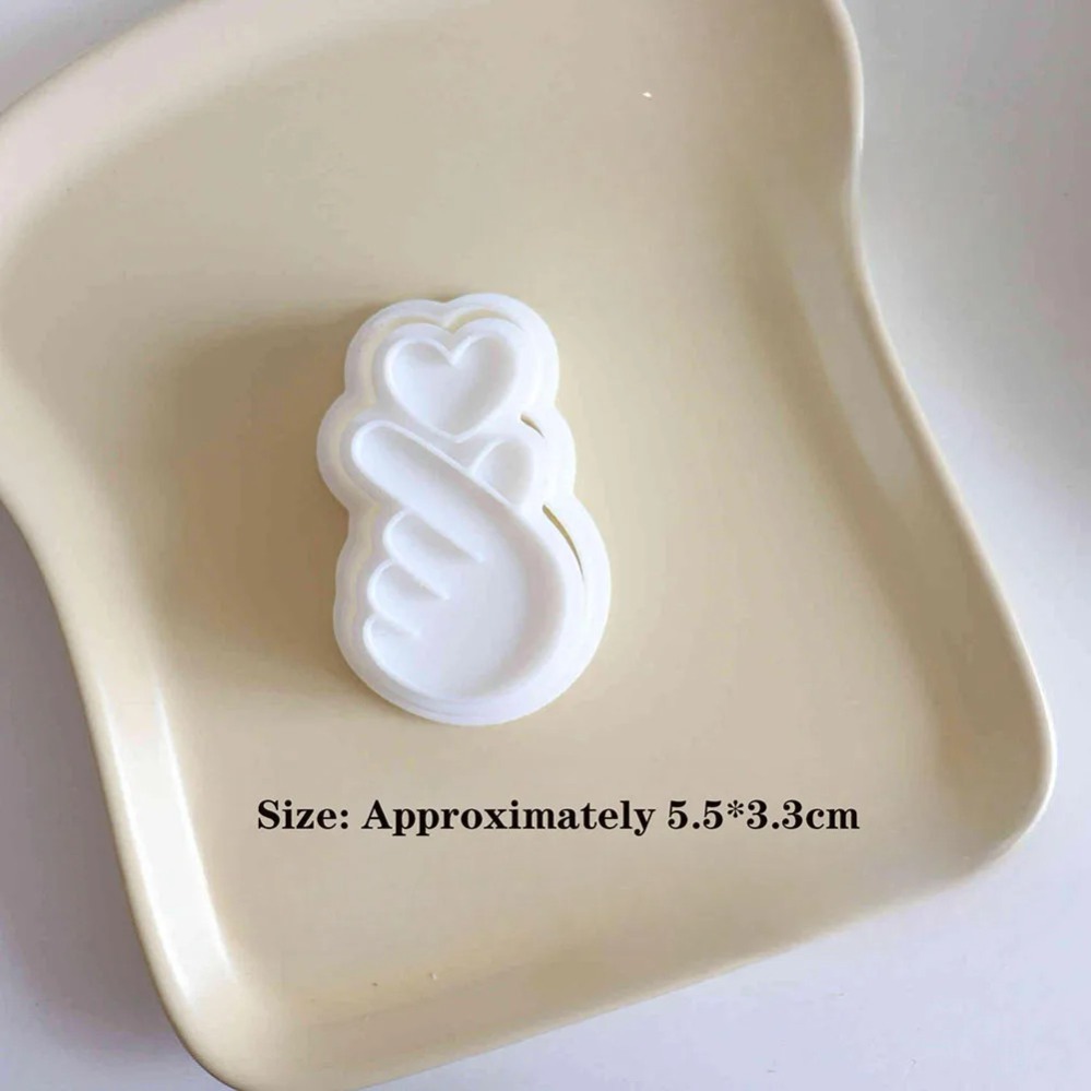 Tagliabiscotti a Forma di Gest - Mini Kitchen Baking recensione e prezzo